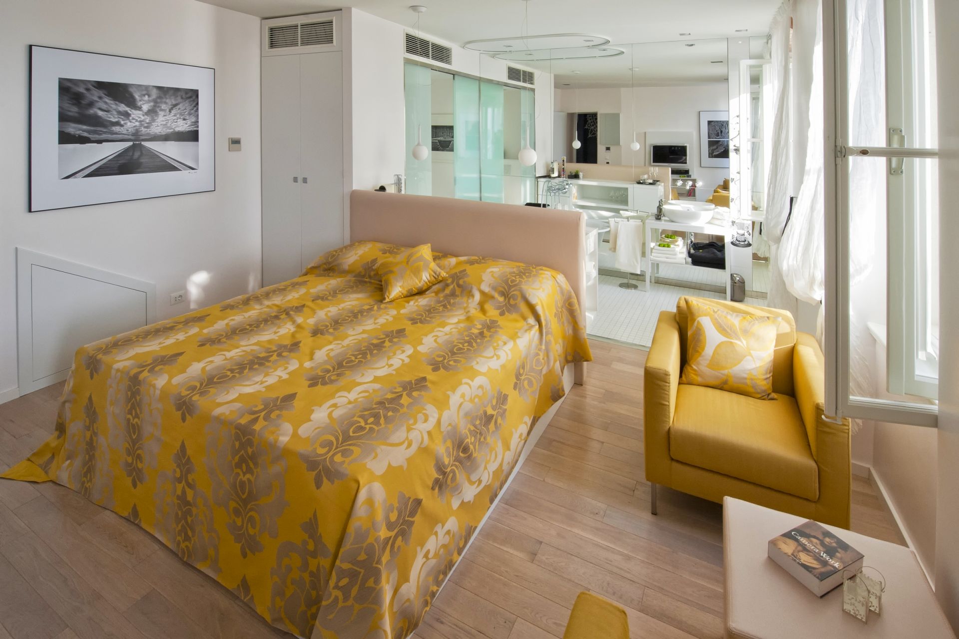 Riva Luxury bedroom